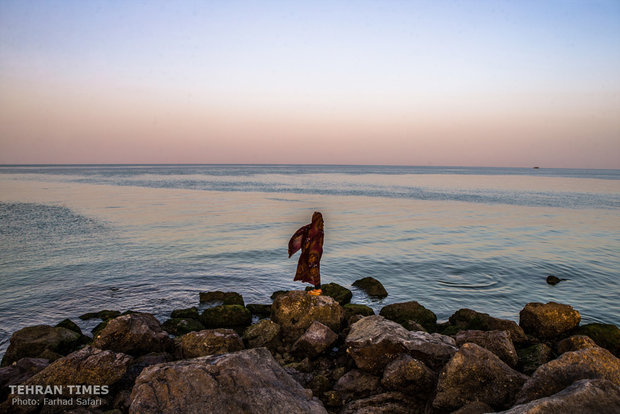 Photo collection portrays life in Hormuz Island