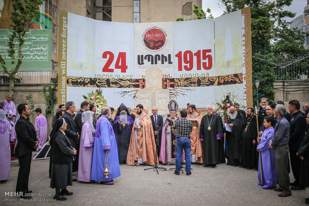 Tahran’daki Ermenilerden 24 Nisan gösterisi