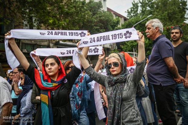 Tahran’daki Ermenilerden 24 Nisan gösterisi