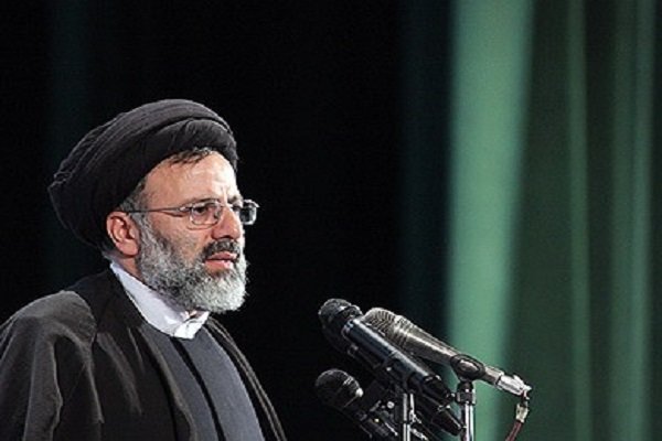 می توان یارانه فقرا را ۳ برابر کرد/مدیریت جهادی لازمه ایجاداشتغال