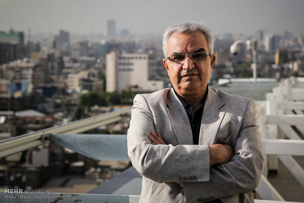 برای ایرانمان شفا آرزو میکنم؛ وطن خانه ما است برای ایرانمان شفا آرزو میکنم؛ وطن خانه ما است