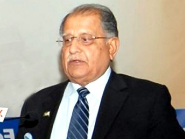 پاکستان کے وفاقی وزير ریاض پیرزادہ نے اپنے عہدے سے استعفیٰ دے دیا