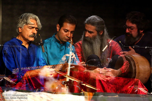 Kayhan Kalhor performs in Isfahan