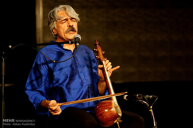 Kayhan Kalhor performs in Isfahan