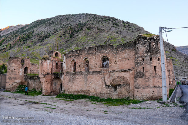 ایلام با تاریخ ۱۰ هزار ساله گردشگران را فرا می خواند