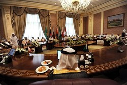 مصير قمة مجلس التعاون تحت ظل غياب أمير قطر