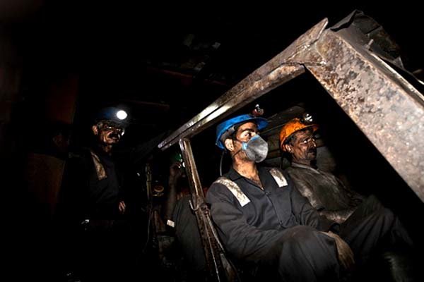 مرگ ۲۰ نفرفقط در معادن زغال سنگ/ آماری از سایر معادن وجود ندارد
