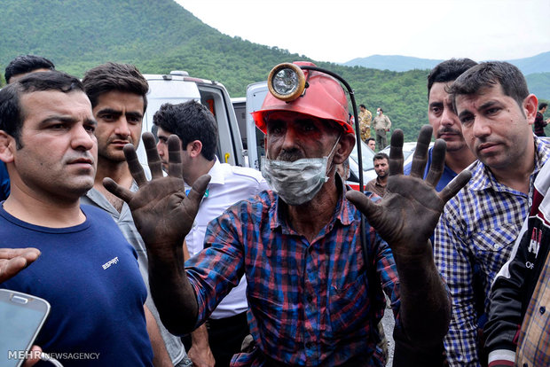 İran'daki maden faciasında kurtarma çalışmaları