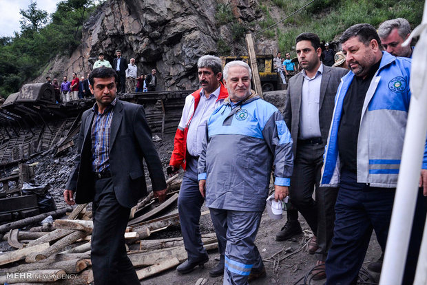 İran'daki maden faciasında kurtarma çalışmaları