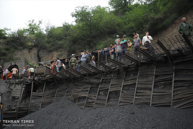 Rescue conitunes after coal mine explosion 