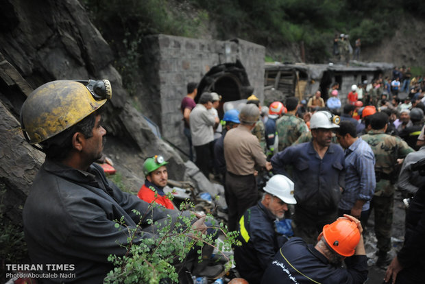 Rescue conitunes after coal mine explosion 