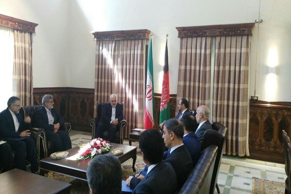 FM Zarif meets with Afghan counterpart