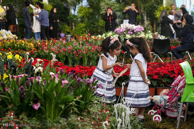 15th Intl. Flower Expo kicks off in Tehran