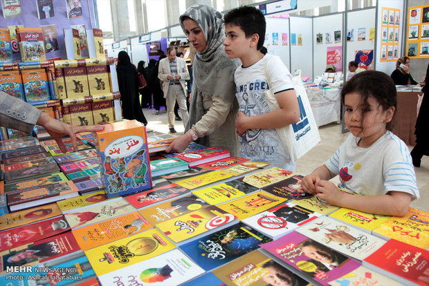 Tehran Intl. Book Fair on 7th day