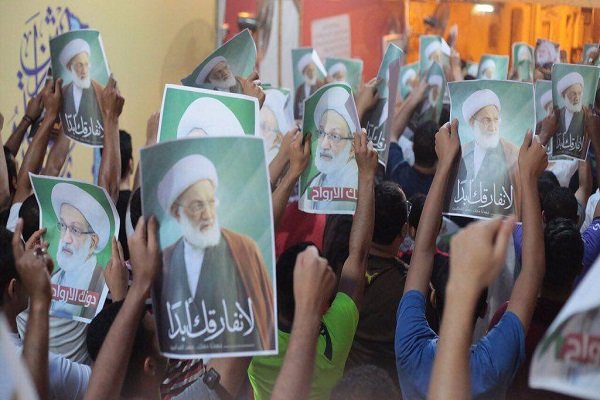 تظاهرات گسترده مردم بحرین در حمایت از شیخ «عیسی قاسم»