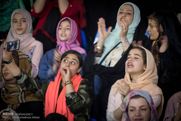 همایش بزرگ دختران دهه هفتادی شهر حامیان قالیباف