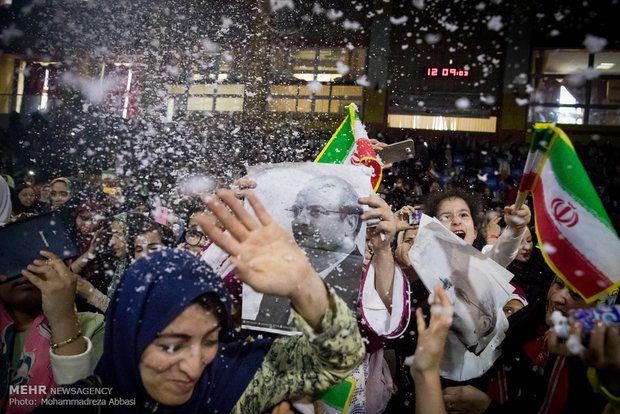 همایش بانوان حامی قالیباف برگزار می شود