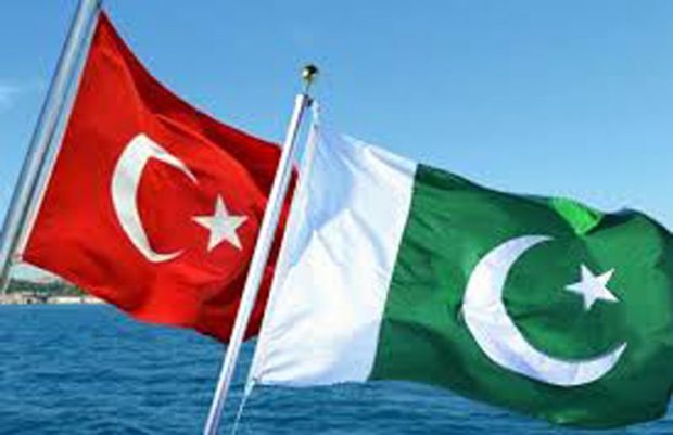 ترکی نے 65 پاکستانیوں کو ملک بدر کردیا ترکی نے 65 پاکستانیوں کو ملک بدر کردیا