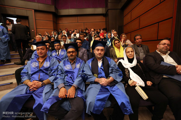 نهمین مراسم دانش آموختگی دانشجویان پردیس بین الملل دانشگاه صنعتی شریف