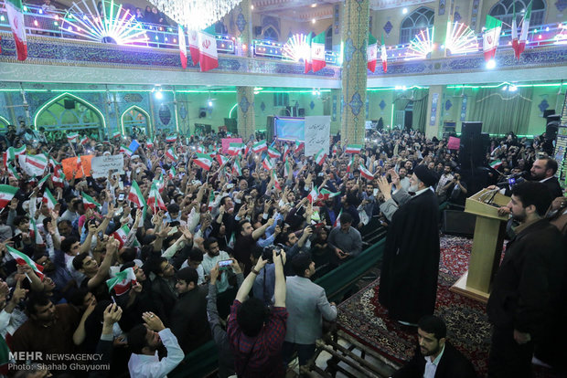 المرشح الرئاسي ابراهيم رئيسي ضمن حملته الانتخابية في "ورامين" 