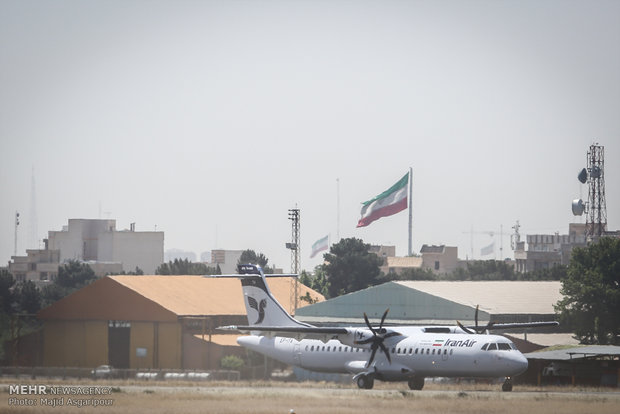 4 ATR aircrafts land in Iran