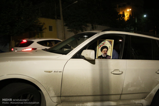 Last hours of election campaigns in Tehran