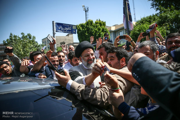 حضور سید ابراهیم رئیسی در انتخابات