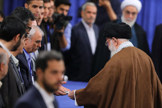 Ayatollah Khamenei cast his vote for Presidential election