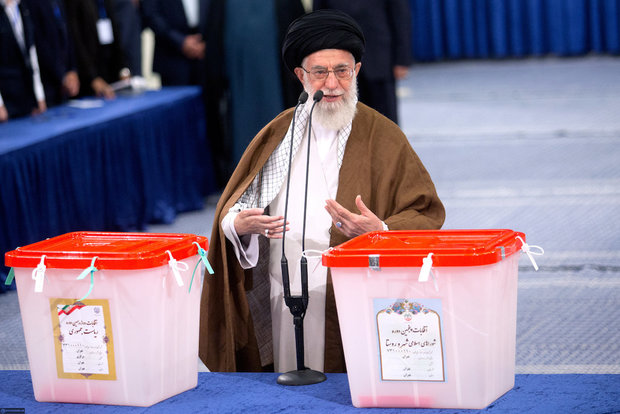 Ayatollah Khamenei cast his vote for Presidential election