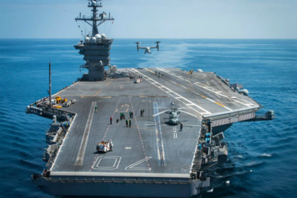 وزیر موقت نیروی دریایی آمریکا استعفا می کند