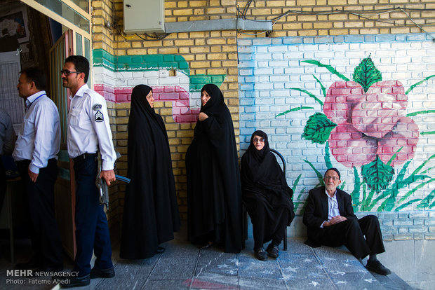 Presidential election across Iran