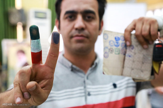 Polls closed in Iran