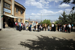 نتایج انتخابات ۹۶ در شهرستان قروه مشخص شد/۷ کرسی با ۸۸ نفر