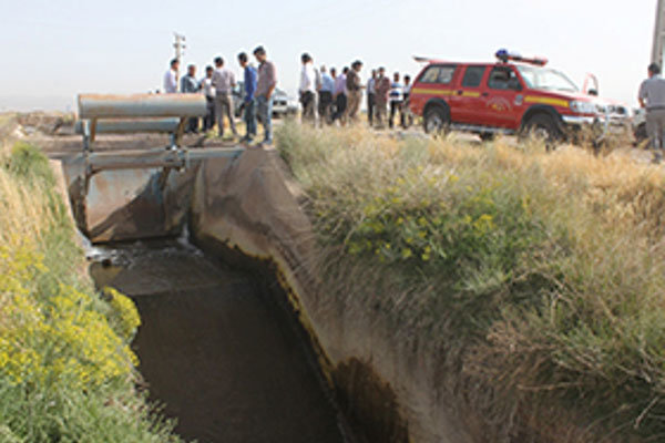 تلاش مادر برای خودکشی در کانال آب قزوین ناکام ماند