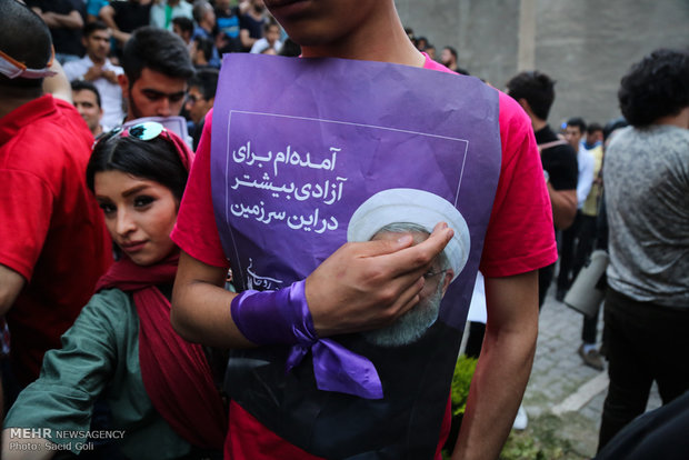 Rouhani reelection celebrated in Tehran