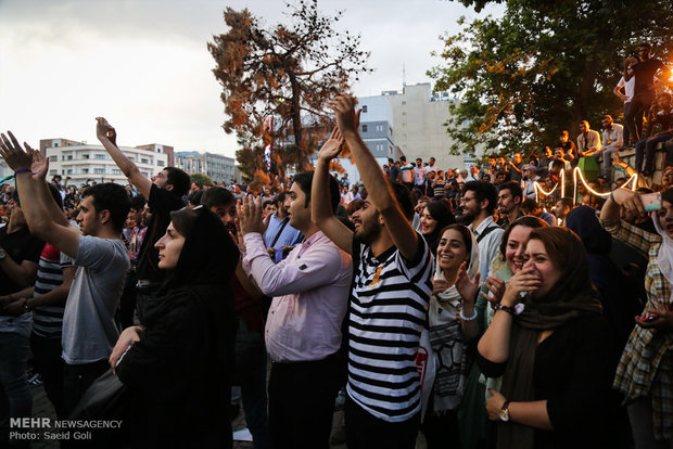 Rouhani reelection celebrated in Tehran