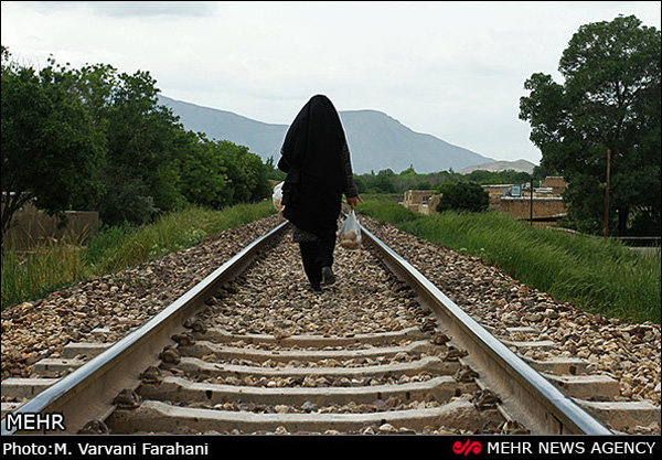 قطار اقتصاد ایران بر چه ریلی حرکت خواهد کرد؟