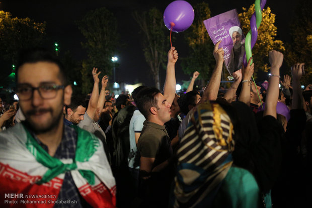 Rouhani reelection celebrated in Tehran