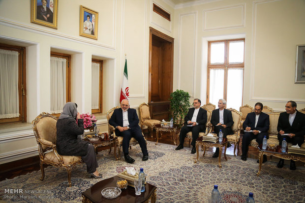 Zarif receives Slovenian, Austrian ambs.