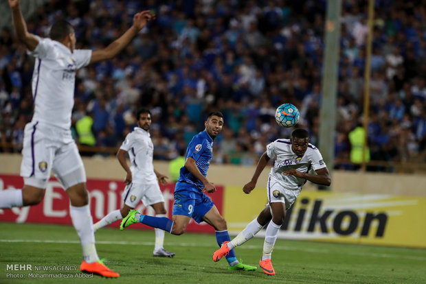 Esteghlal vs Al Ain in frames