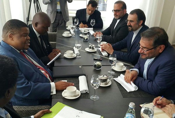 قدردانی شمخانی ازعدم همراهی آفریقای جنوبی با تحریم‌های علیه ایران