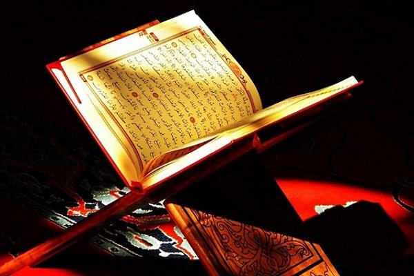 فعالیت ۶۰ هزار جلسه قرآنی توسط حوزه های علمیه خواهران
