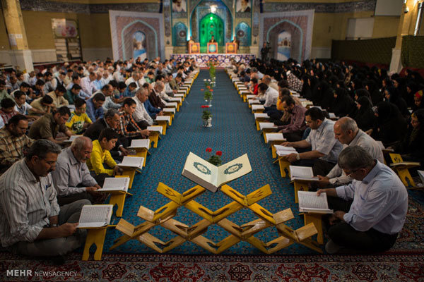 بهره مندی بیش از ٤٠٠ فعال قرآنی از تسهیلات بیمه تکمیلی 