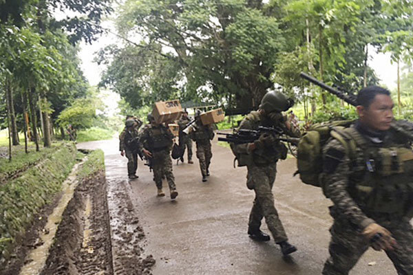 ارتش فیلیپین عملیات بازپس گیری «ماراوی» از داعش را آغاز کرد