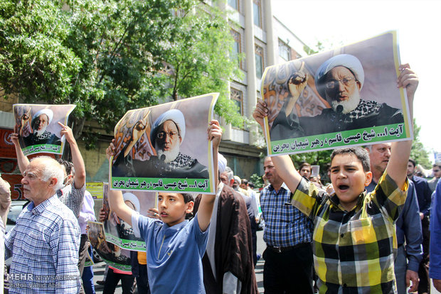 People in Tabriz denounce Bahrain crack-down on cleric