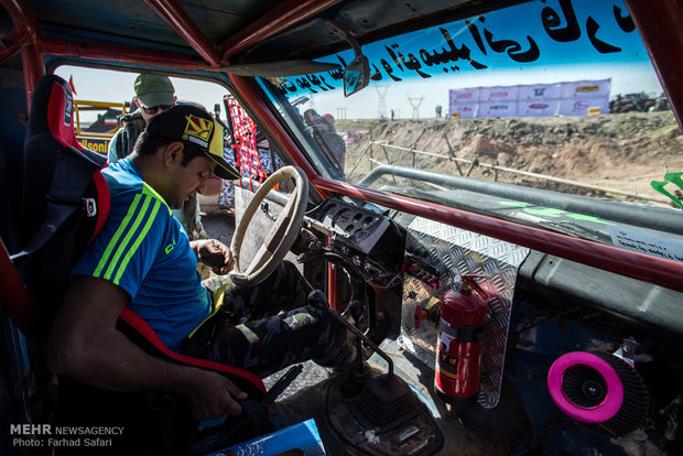 Intl. off-road competitions in Qazvin