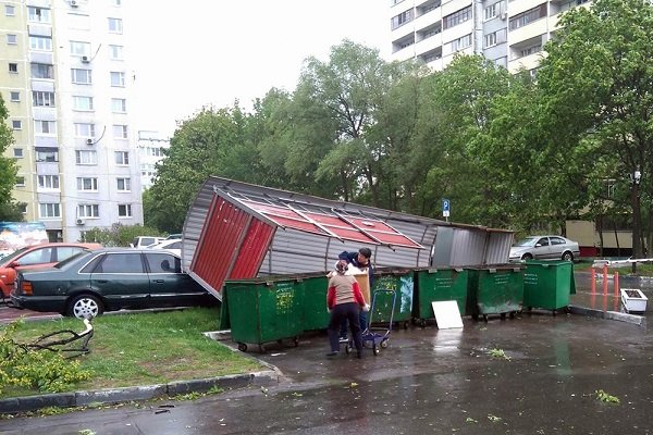 توفان در مسکو ۱۱ کشته برجای گذاشت