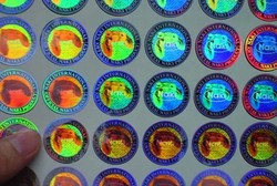 ساخت «نانوهولوگرام» با لیزر در استرالیا