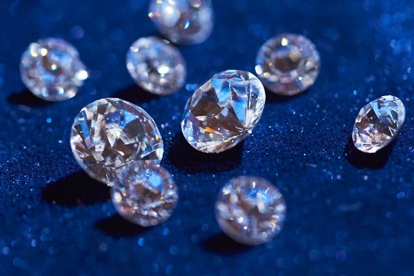 دانشمندان از الماس رایانه کوانتومی می سازند