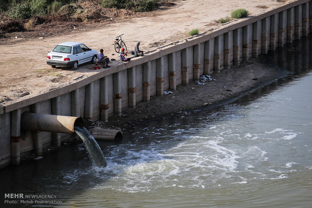 24 ورودی فاضلاب به رودخانه کارون تا پایان امسال حذف می‌شود